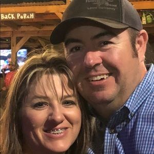 Meet your Posher, Shelly